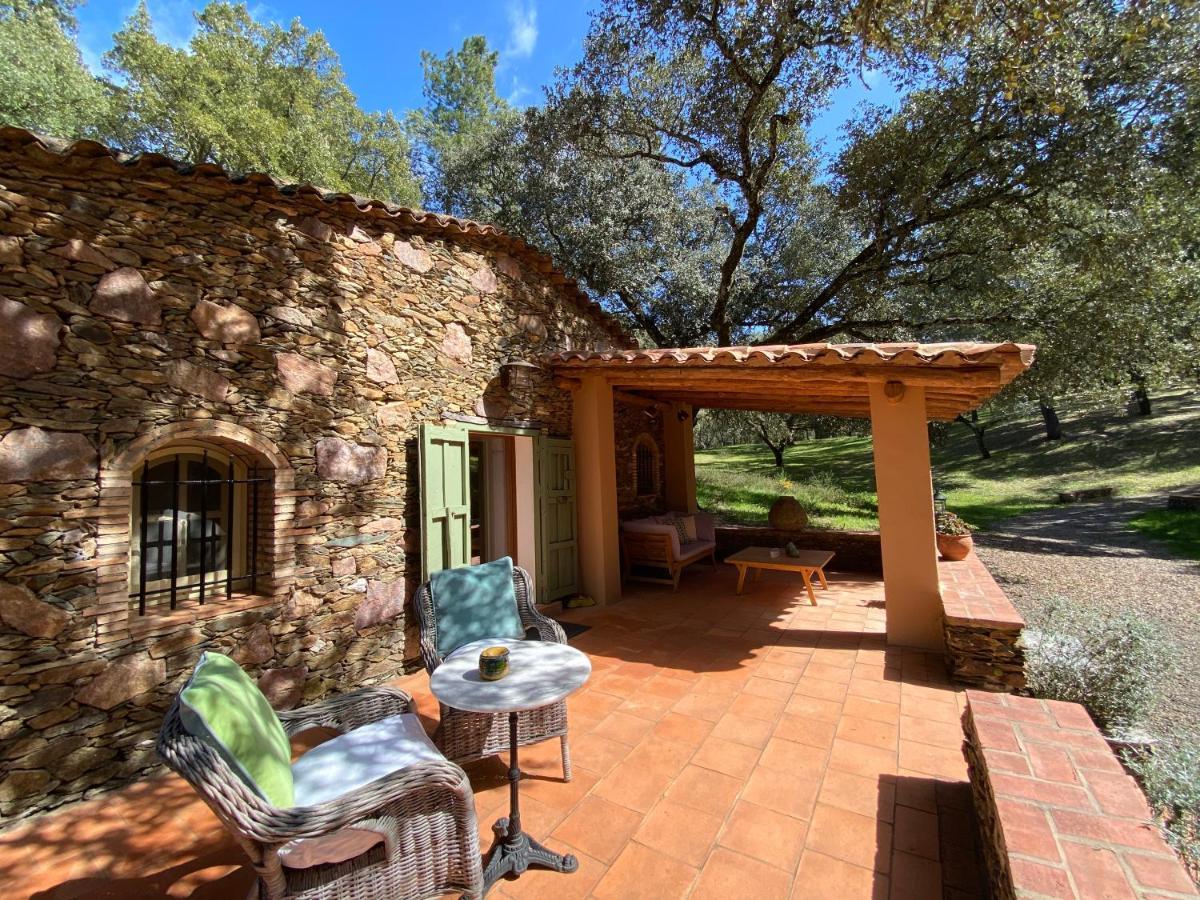Bed and breakfast Valle Del Arroyo - - Solo Adultos Cortelazor