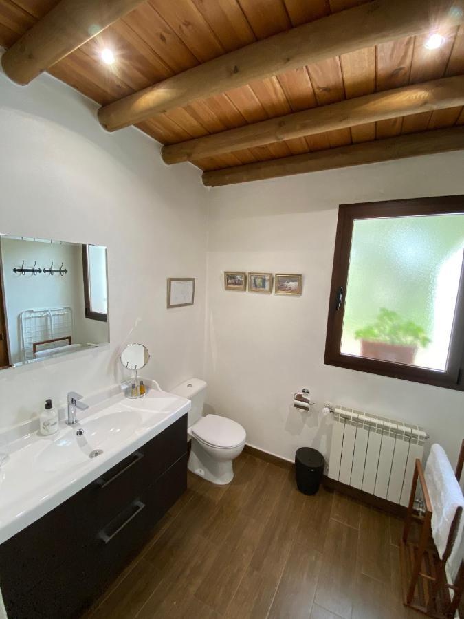 Valle Del Arroyo - - Solo Adultos Bed and breakfast